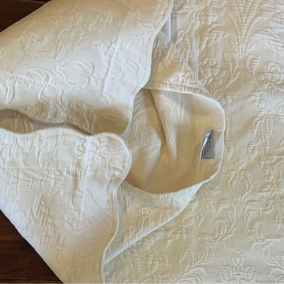 Vtg Spiegel’s scalloped standard ivory sham - Picture 8 of 13